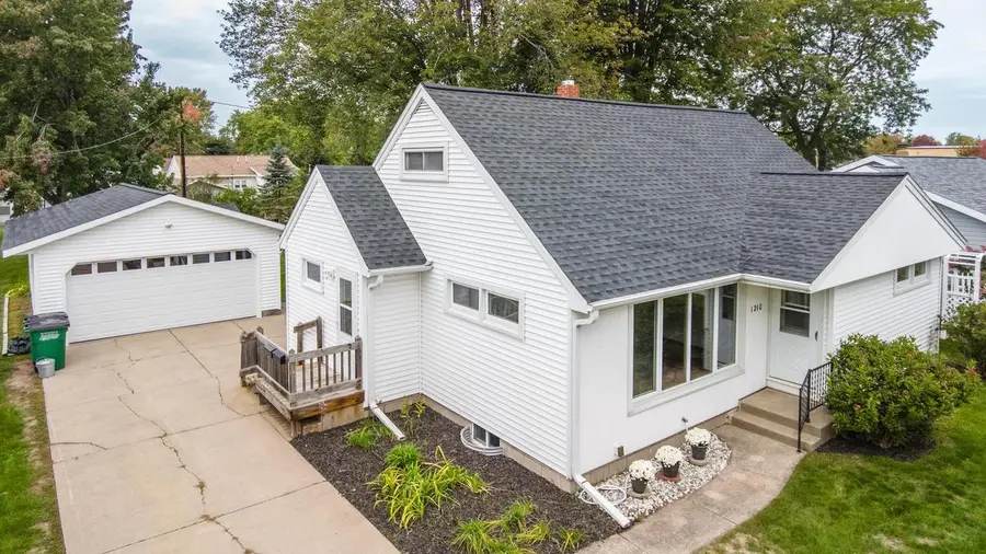 1210 S 13TH STREET, Wisconsin Rapids, WI 54494 - #3
