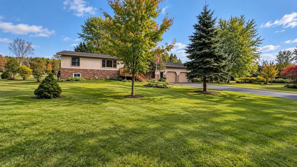 230331 COLONIAL ROAD, Wausau, WI 54403 - #1
