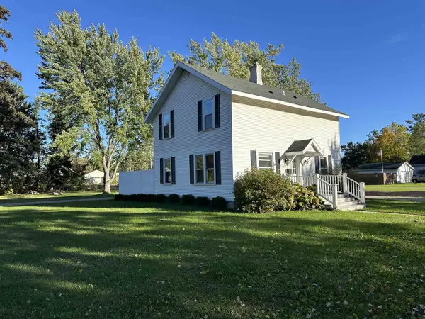 2709 MARTHAS LANE, Stevens Point, WI 54481