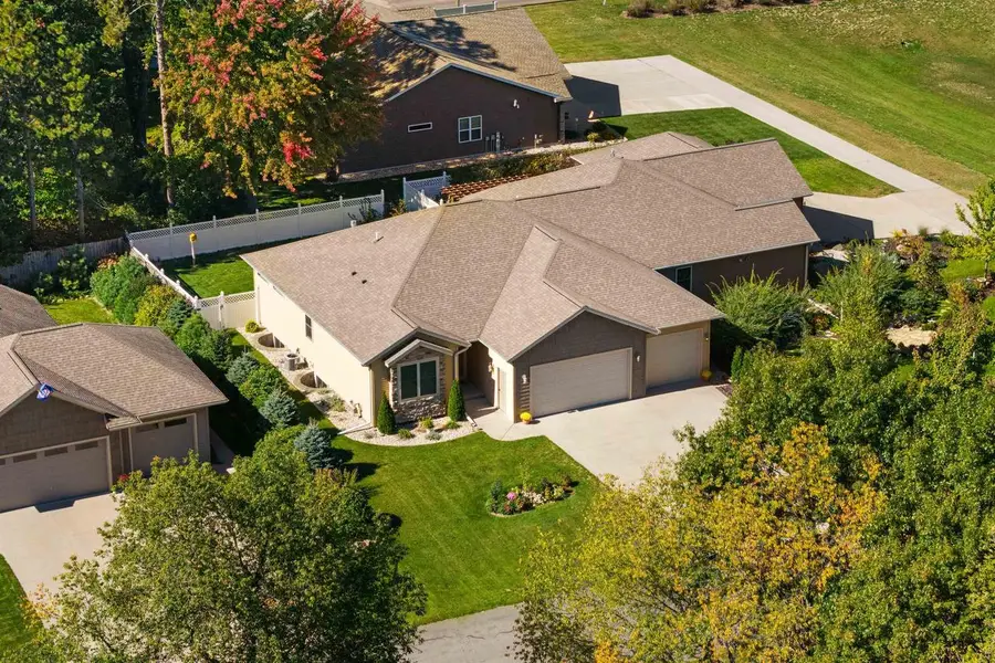 1700 SCHILLER DRIVE, Stevens Point, WI 54481 - #3