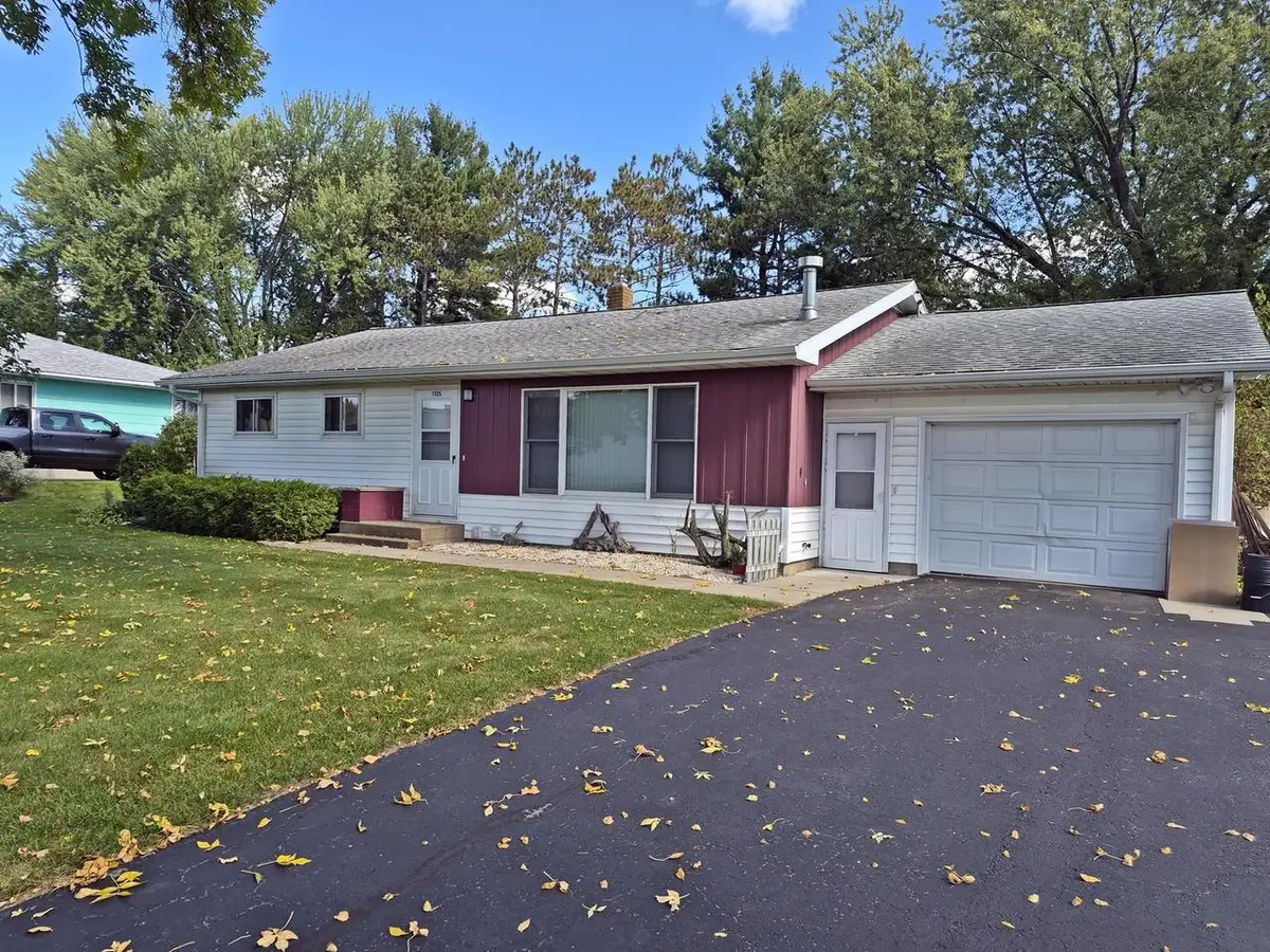 1705 N PEACH AVENUE, Marshfield, WI 54449 - #1
