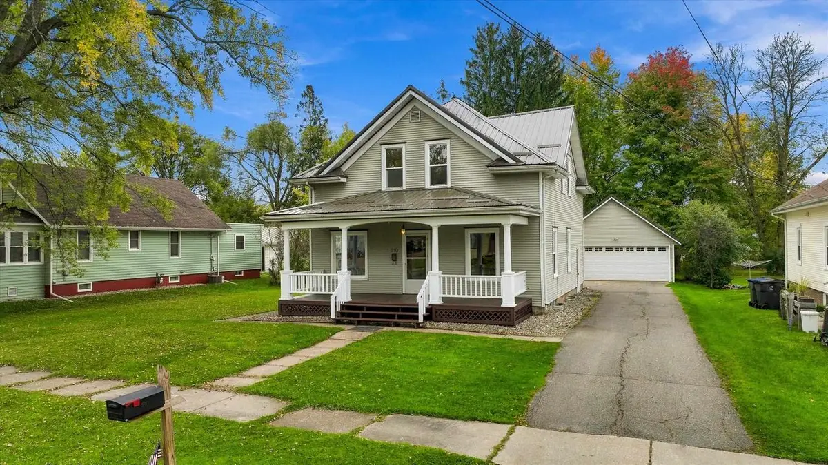 510 W BLODGETT STREET, Marshfield, WI 54449 - #1