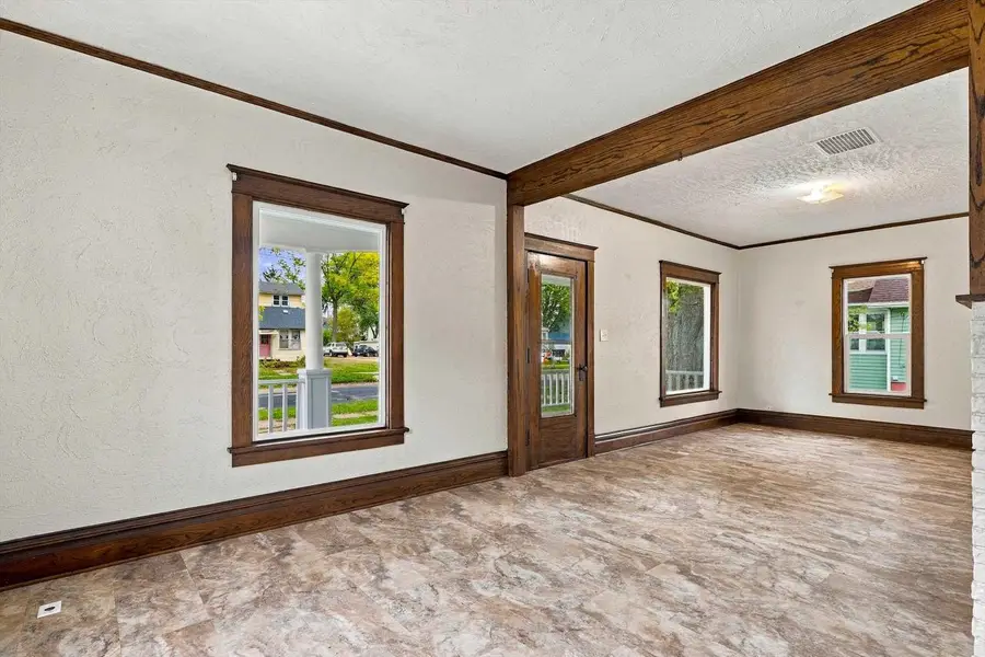 510 W BLODGETT STREET, Marshfield, WI 54449 - #3