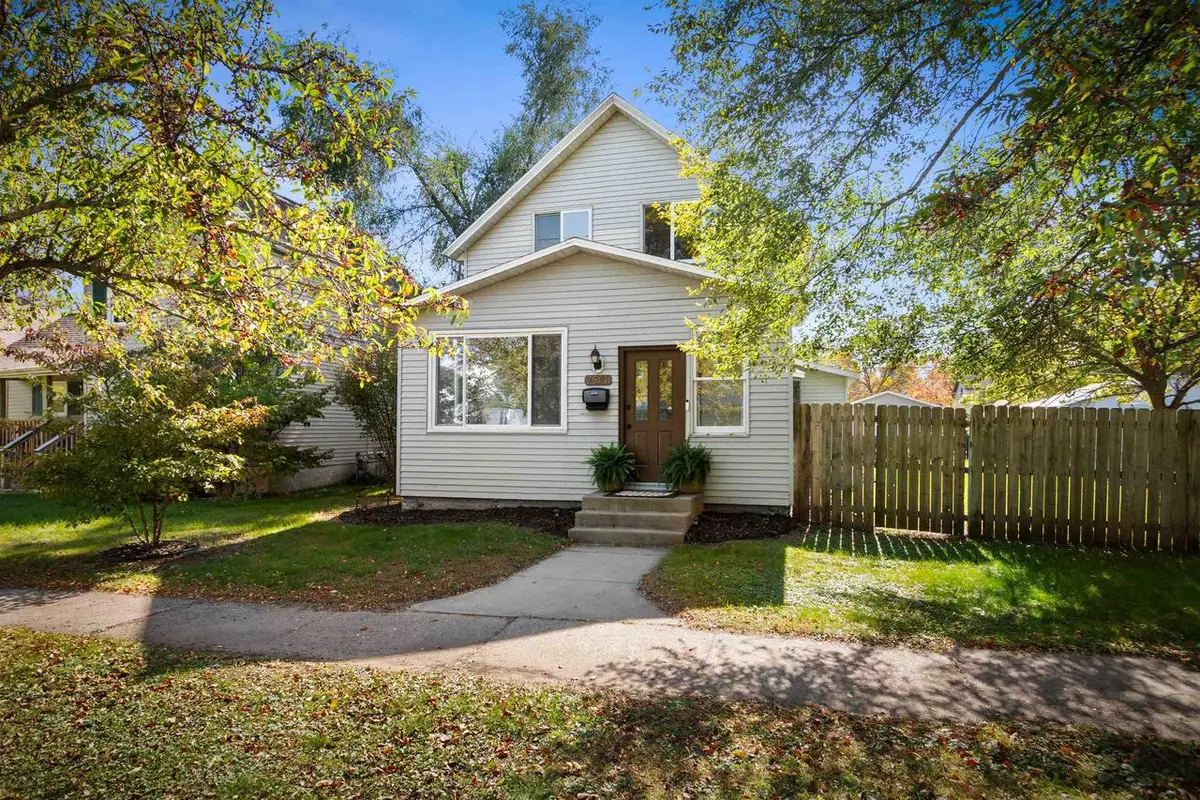 2501 ELLIS STREET, Stevens Point, WI 54481 - #1