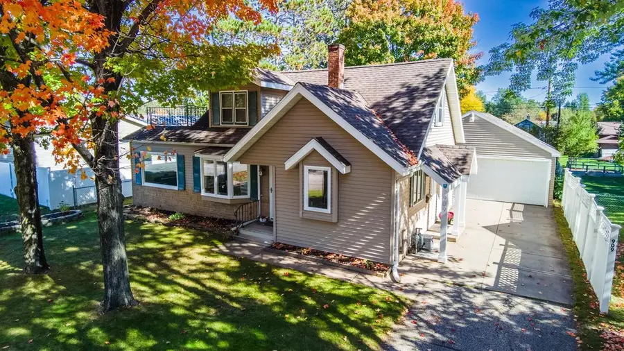909 S 21ST AVENUE, Wausau, WI 54401 - #2