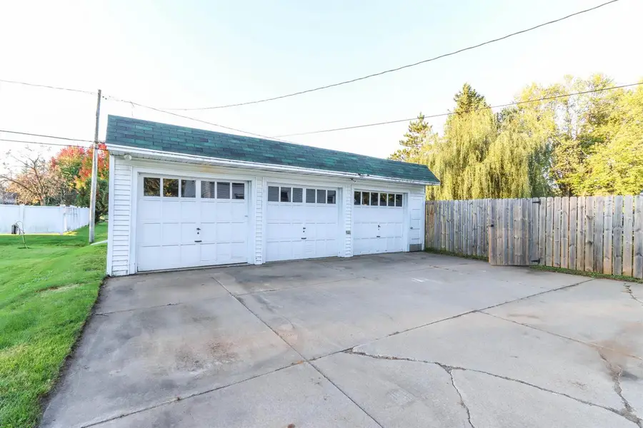 449 WADLEIGH STREET, Stevens Point, WI 54481 - #2