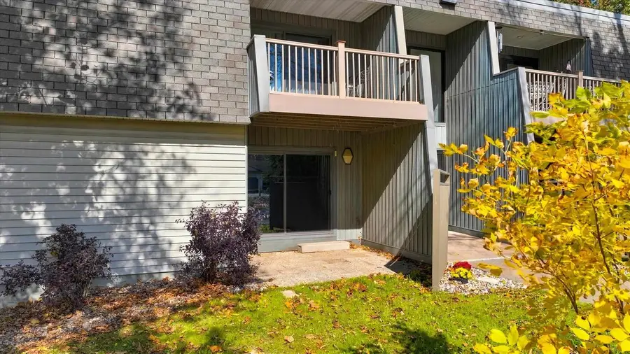 1609 SAWYER DRIVE #Unit 106, Marshfield, WI 54449 - #2