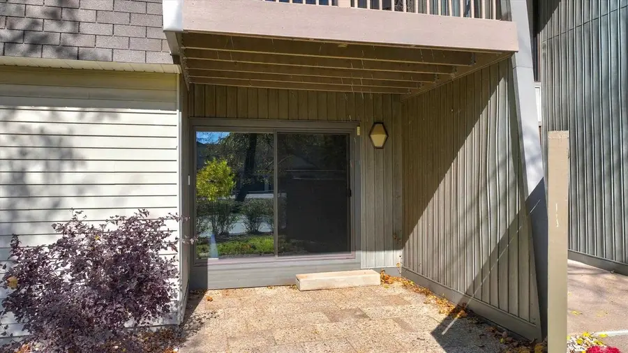 1609 SAWYER DRIVE #Unit 106, Marshfield, WI 54449 - #3