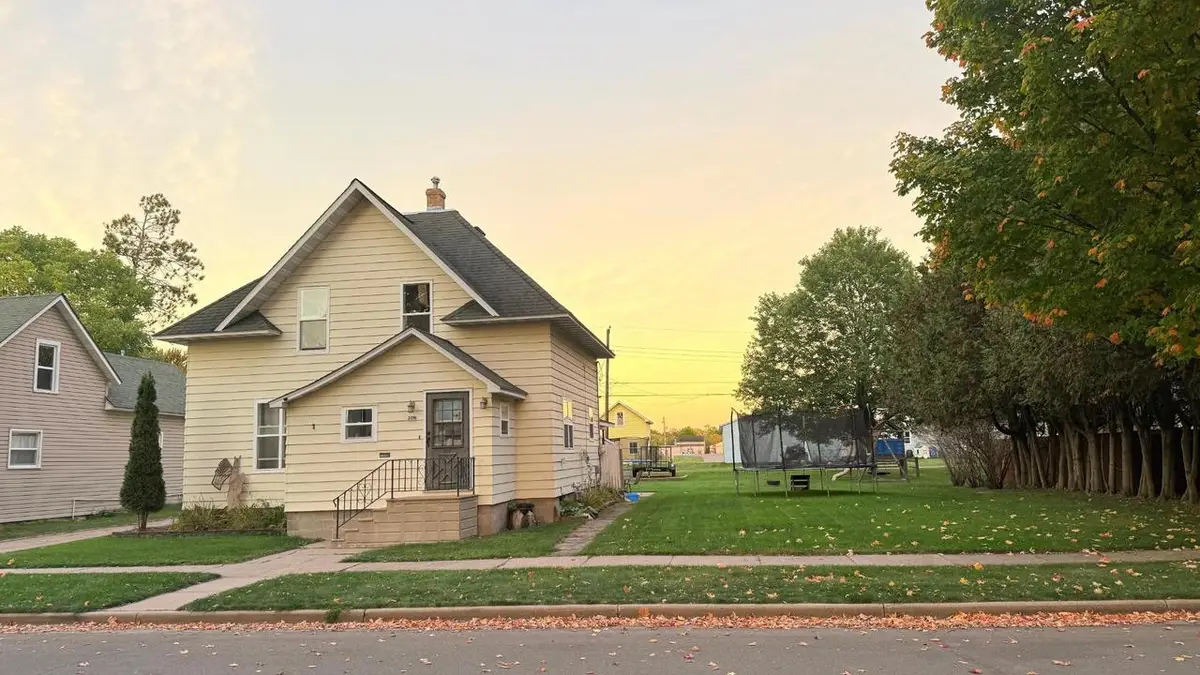 209 N PINE STREET, Merrill, WI 54452 - #1