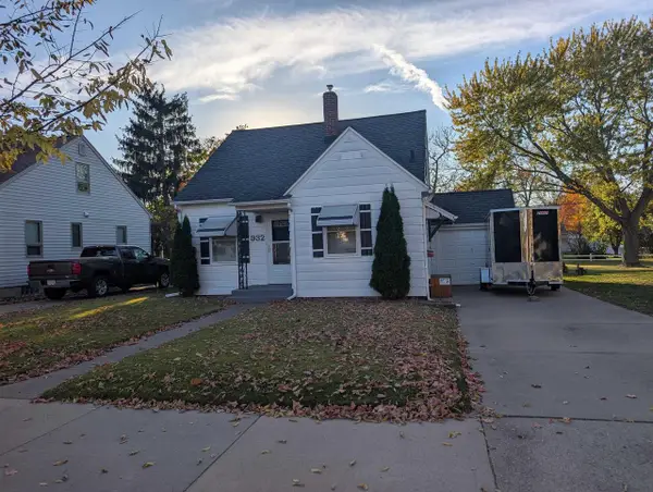 932 S 11TH AVENUE, Wausau, WI 54401