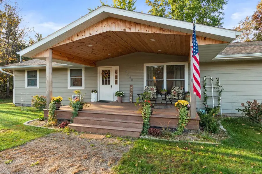 6640 S PARK DRIVE, Wisconsin Rapids, WI 54494 - #2