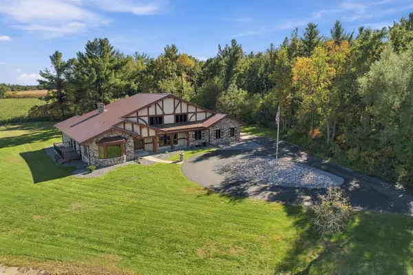 1943 COUNTY ROAD A N, Amherst Junction, WI 54407