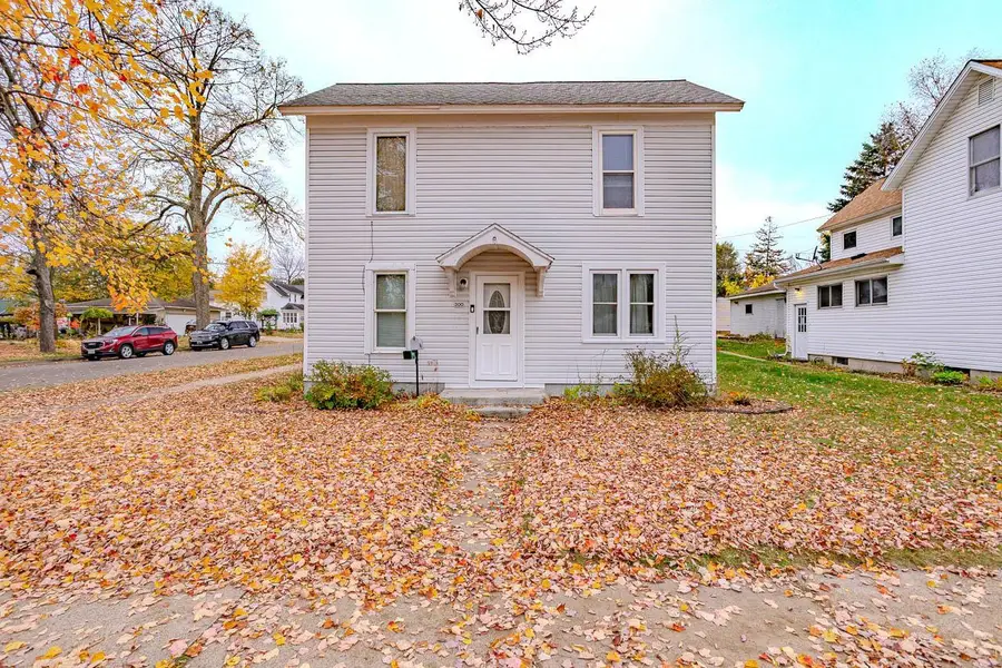 300 COTTAGE STREET, Merrill, WI 54452 - #2