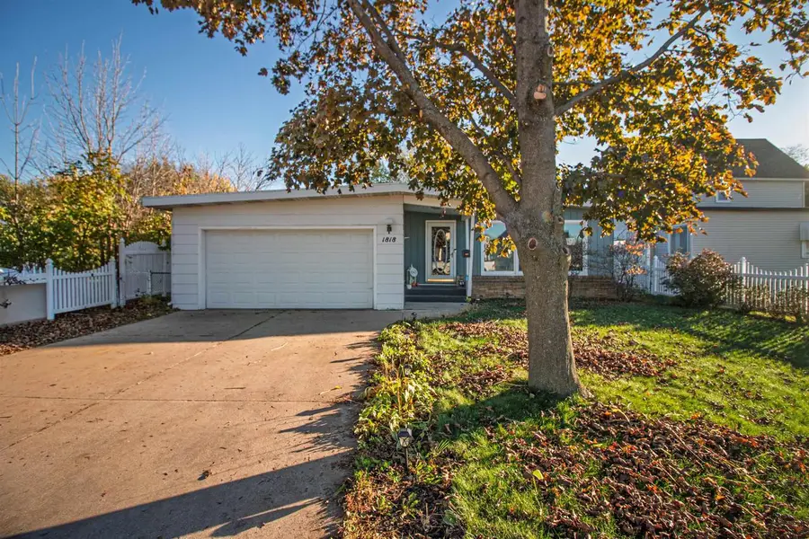 1818 BAKER STREET, Wisconsin Rapids, WI 54494 - #2