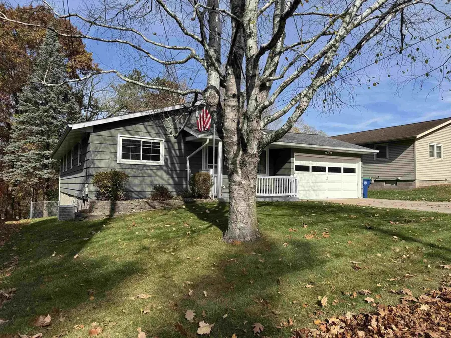1240 MCINTOSH STREET, Wausau, WI 54403 - #2
