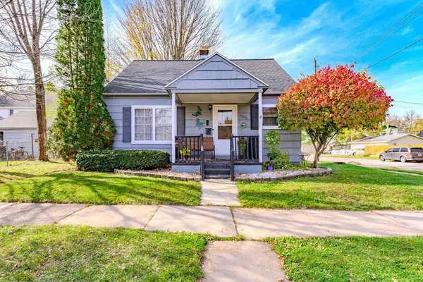 2008 N 8TH STREET, Wausau, WI 54403