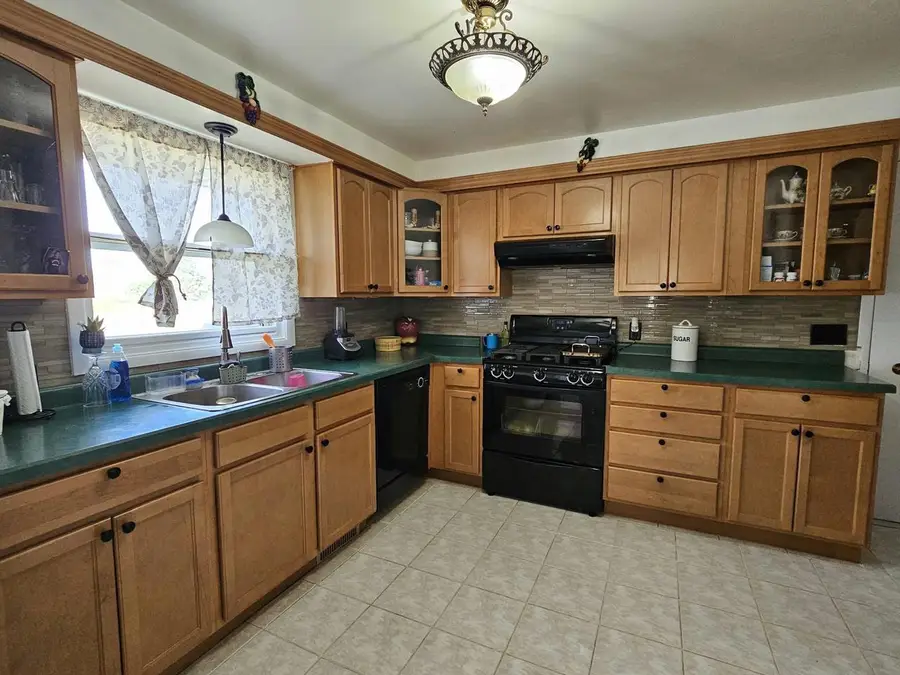 908 W 14TH STREET, Marshfield, WI 54449 - #2