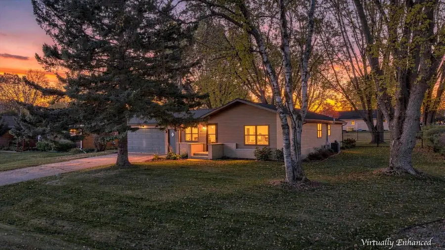 418 E FOREST STREET, Marshfield, WI 54449 - #2