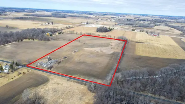 W3240 COURT ROAD, Chilton, WI 53014