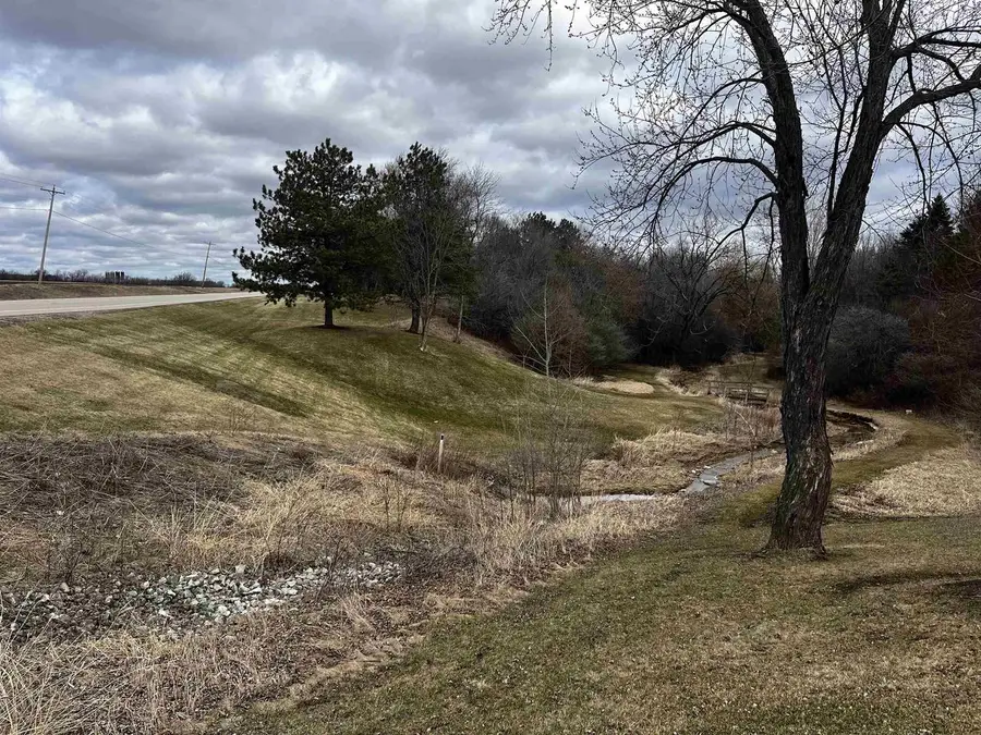 LOST DAUPHIN ROAD, De Pere, WI 54115 - Image #3