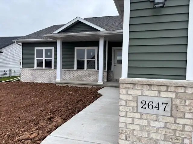 2647 LAWRENCE LANE, Neenah, WI 54956 - Image #2