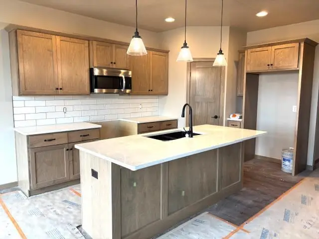 2647 LAWRENCE LANE, Neenah, WI 54956 - Image #3