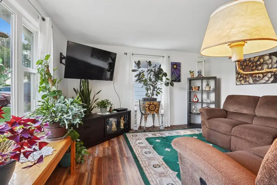 714 MENASHA STREET, Reedsville, WI 54230 - Image #2