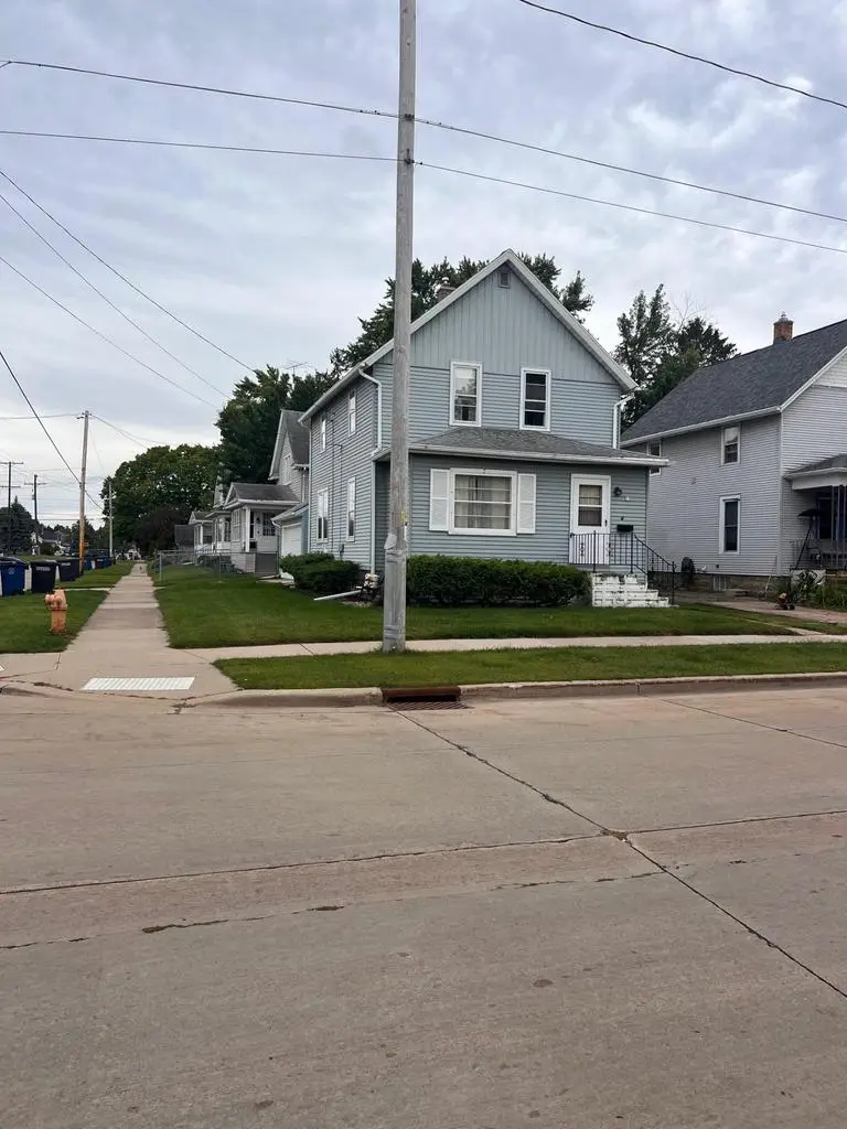 23 E NEVADA AVENUE, Oshkosh, WI 54901 - Image #1