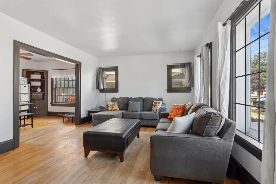 2708 SCHOOL STREET, Two Rivers, WI 54241 - Image #2