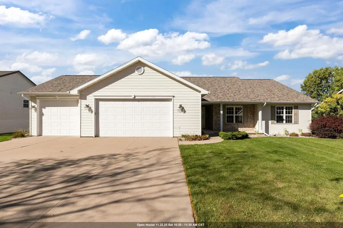 N1677 ARNIES LANE, Greenville, WI 54912 - Image #1