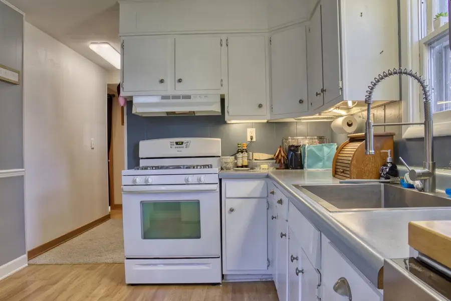 1638 JACKSON STREET, Oshkosh, WI 54901 - Image #2