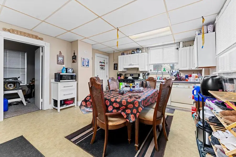 457 W 12TH AVENUE, Oshkosh, WI 54902 - Image #2