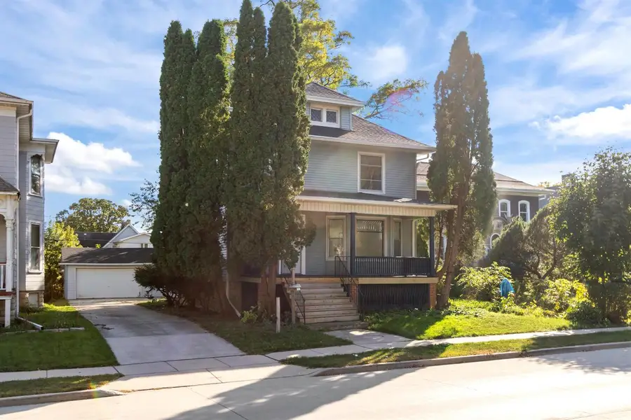 100 W DIVISION STREET, Fond Du Lac, WI 54935 - Image #2