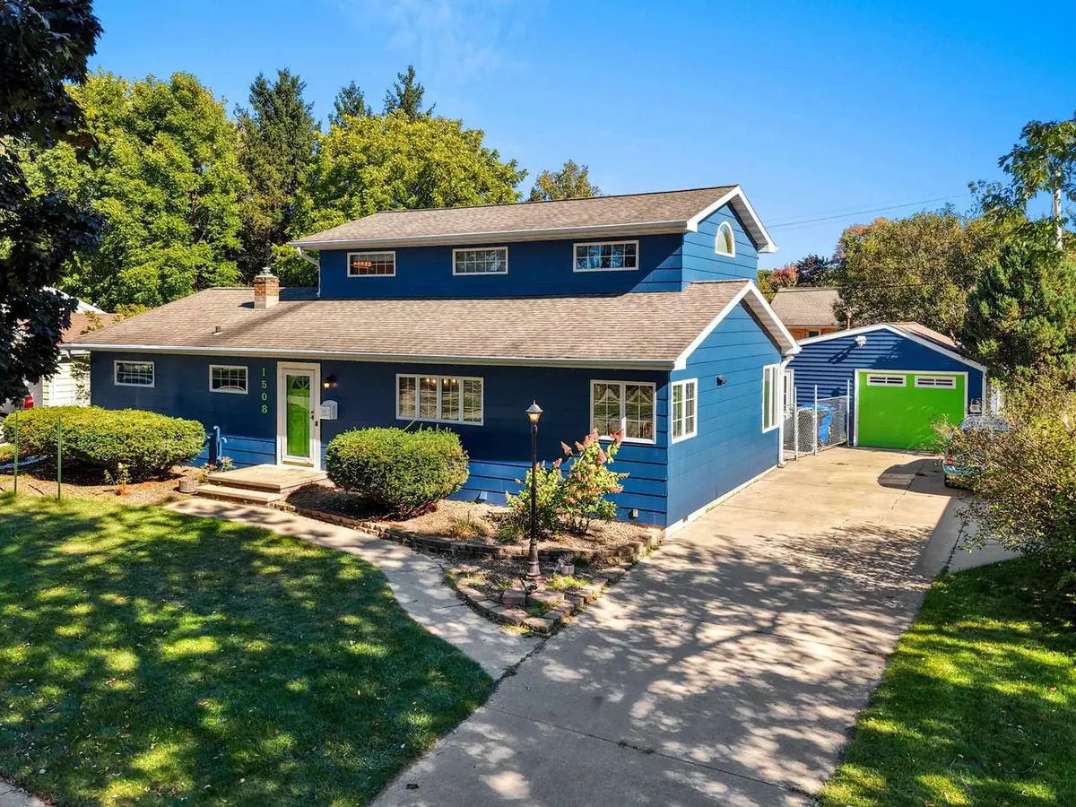 1508 N NICHOLAS STREET, Appleton, WI 54914 - Image #1