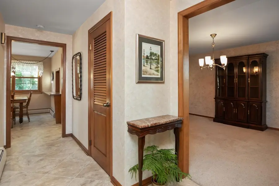 418 RIDGEVIEW TERRACE, Green Bay, WI 54301 - Image #3