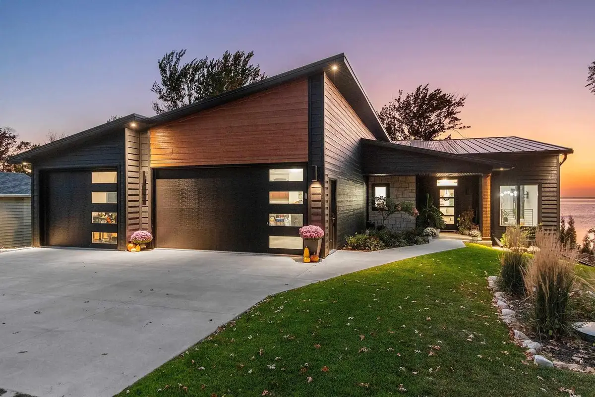 N6633 HARRISON ROAD, Hilbert, WI 54129 - Image #1