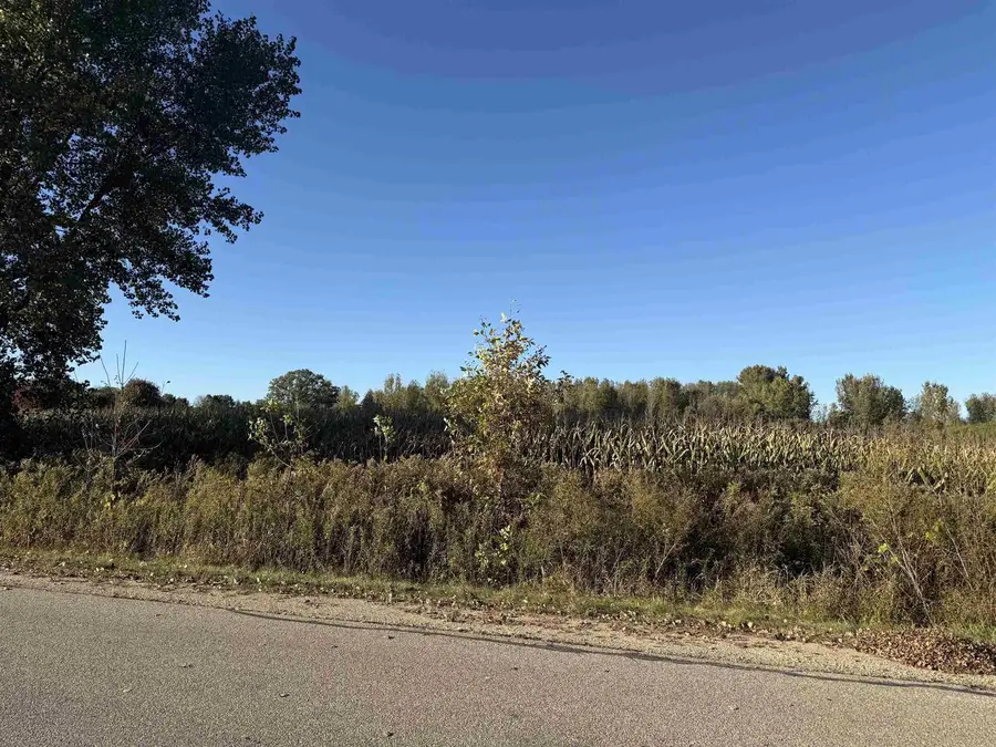 WILLOW WOOD STREET, Shawano, WI 54929 - Image #3