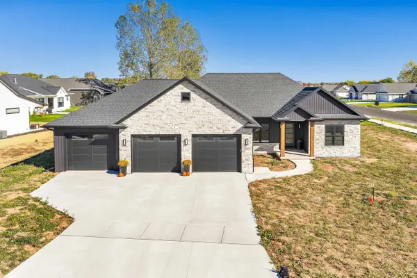 3629 W HANK AVENUE, De Pere, WI 54115