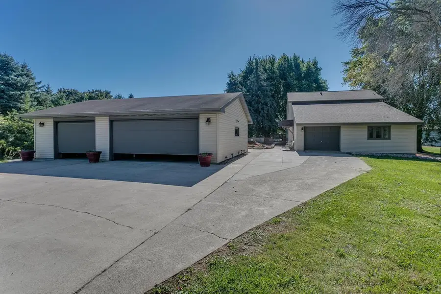 W5321 QUARRY ROAD, Appleton, WI 54913 - Image #3