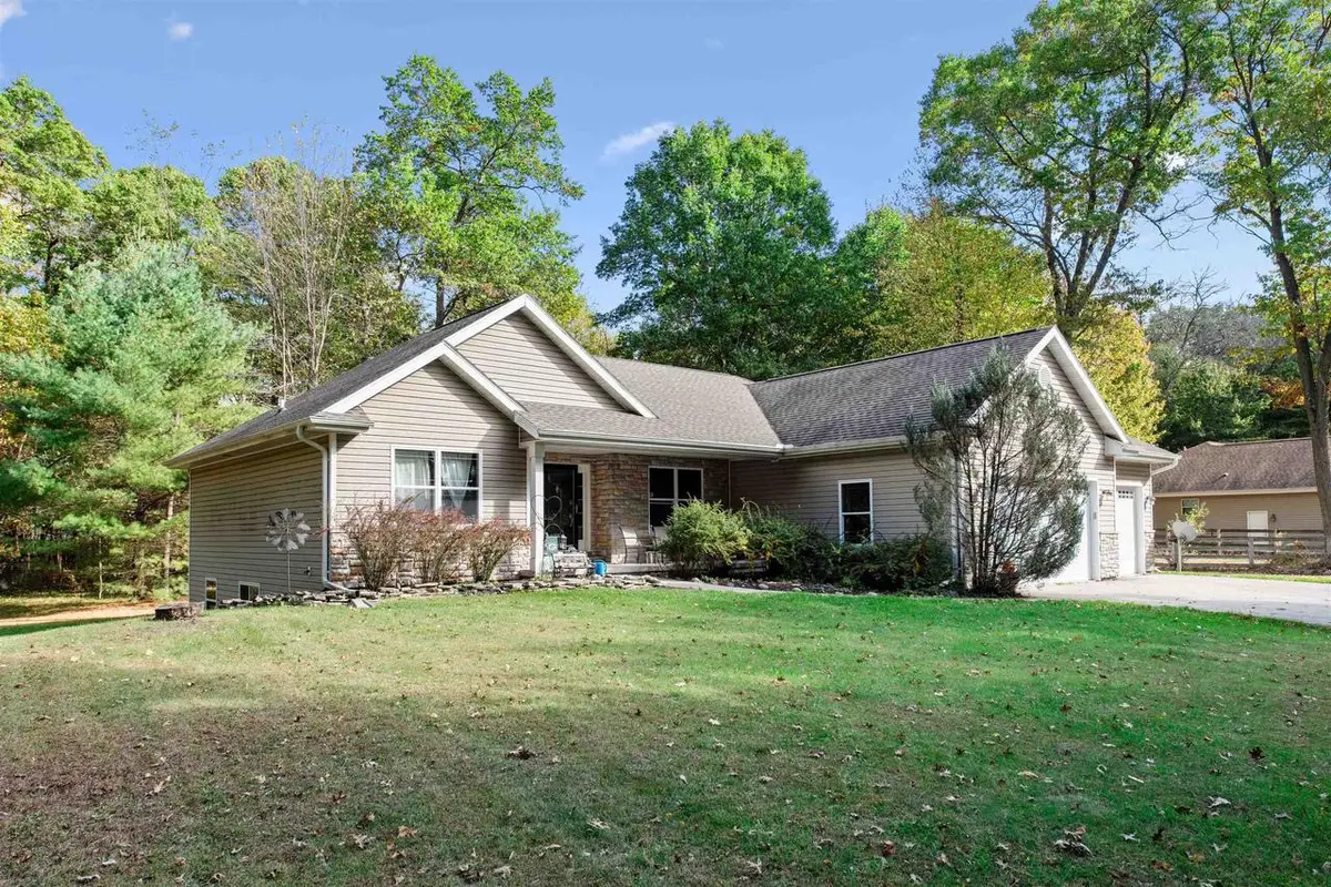 N3226 RIGHT OF WAY ROAD, Peshtigo, WI 54157 - Image #1