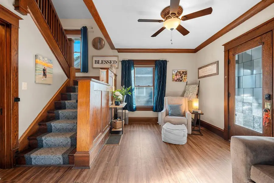 664 EVANS STREET, Oshkosh, WI 54901 - Image #3