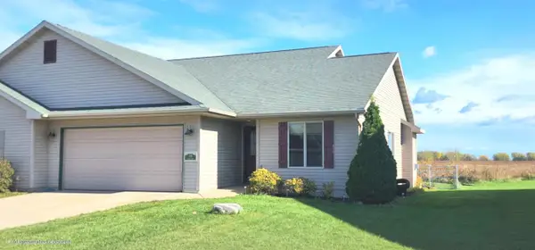 220 BROOKE DRIVE, Omro, WI 54963