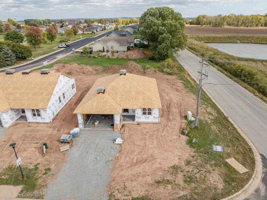 103 THEUNIS DRIVE, Wrightstown, WI 54180 - Image #3