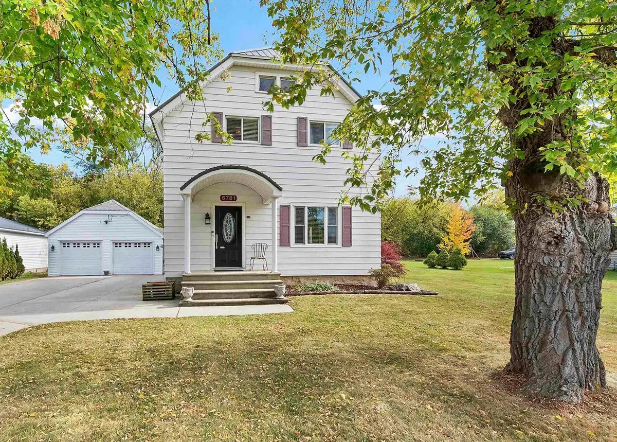 6781 DEUSTER STREET, Greenleaf, WI 54126 - Image #1