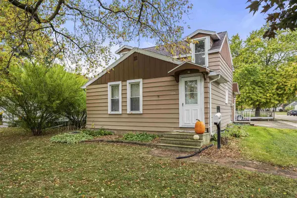 1301 HARRISON STREET, Neenah, WI 54956