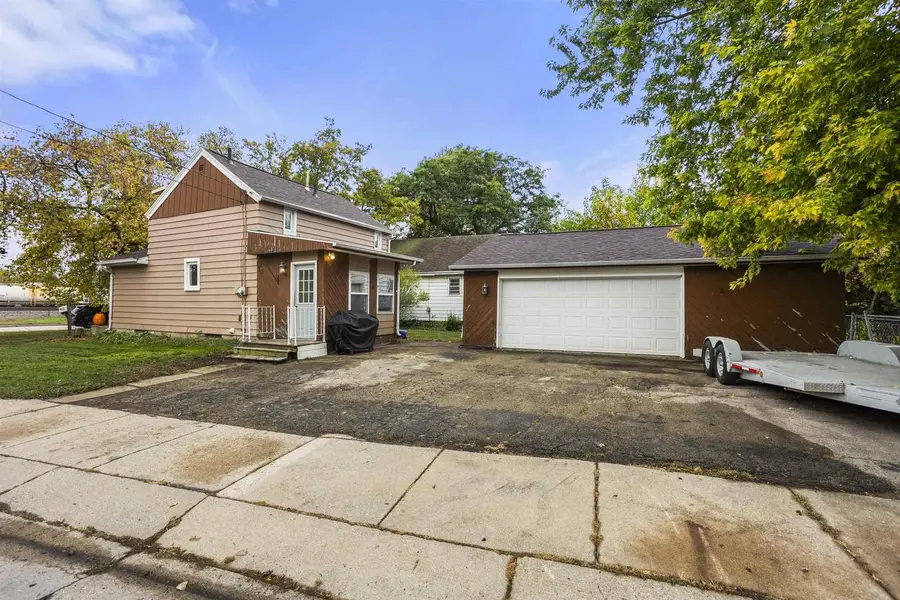 1301 HARRISON STREET, Neenah, WI 54956 - Image #2