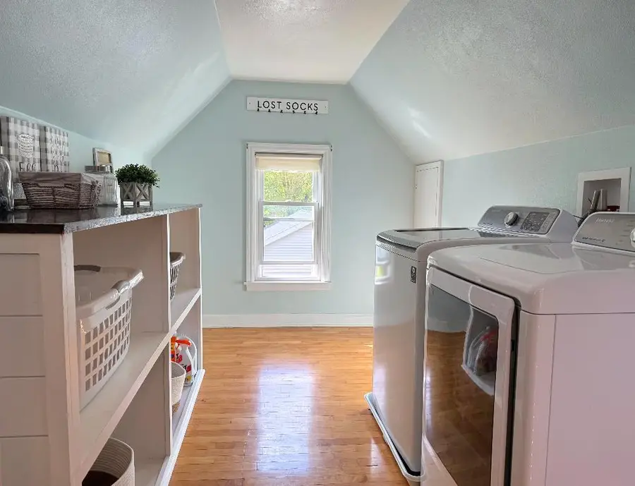 1403 N ONEIDA STREET, Appleton, WI 54911 - Image #2