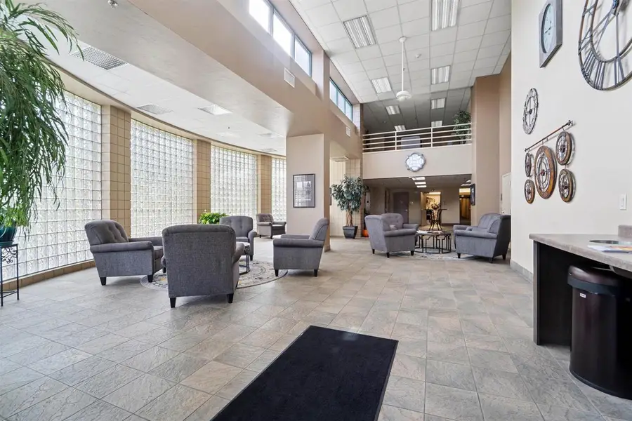 400 N RICHMOND STREET  #323, Appleton, WI 54911 - Image #3