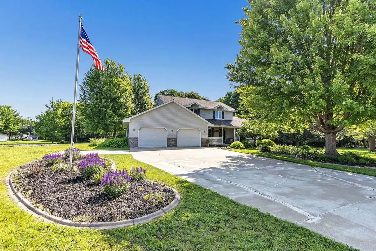 210 S BIRCH AVENUE, Gillett, WI 54124 - Image #1