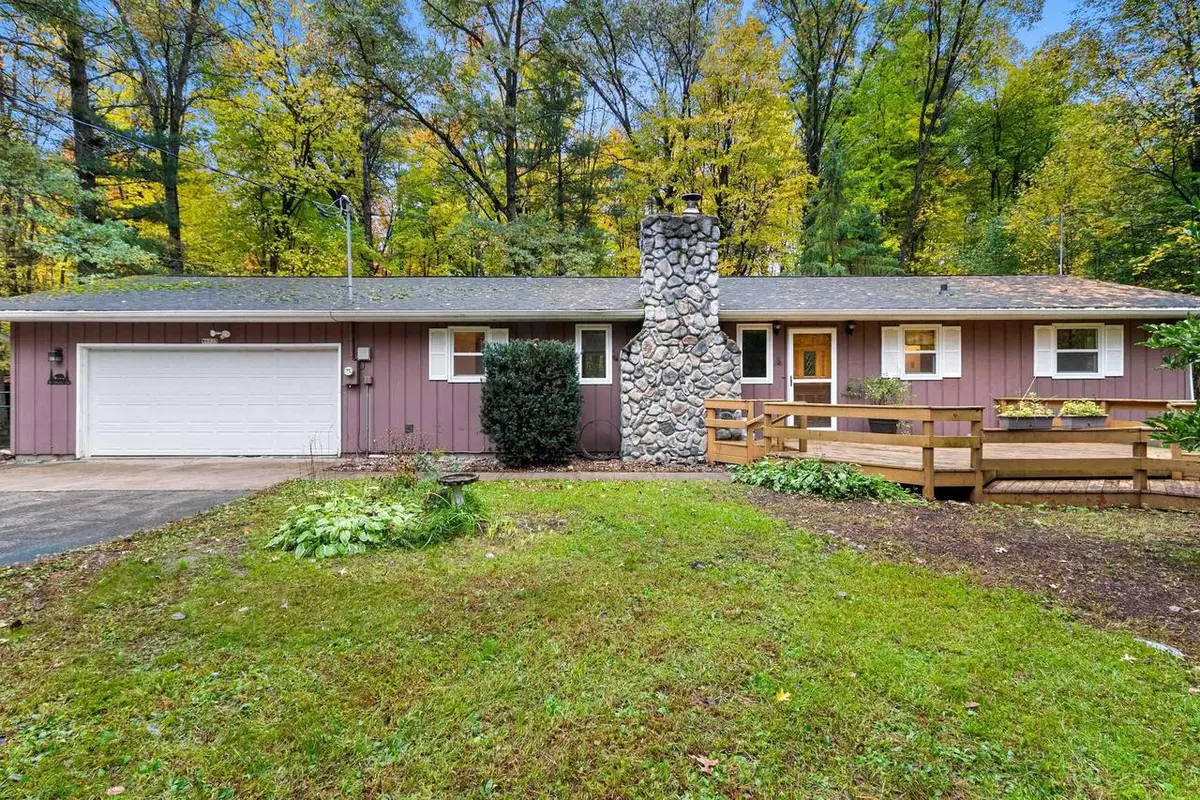 W6835 CURT BLACK ROAD, Shawano, WI 54166 - Image #1